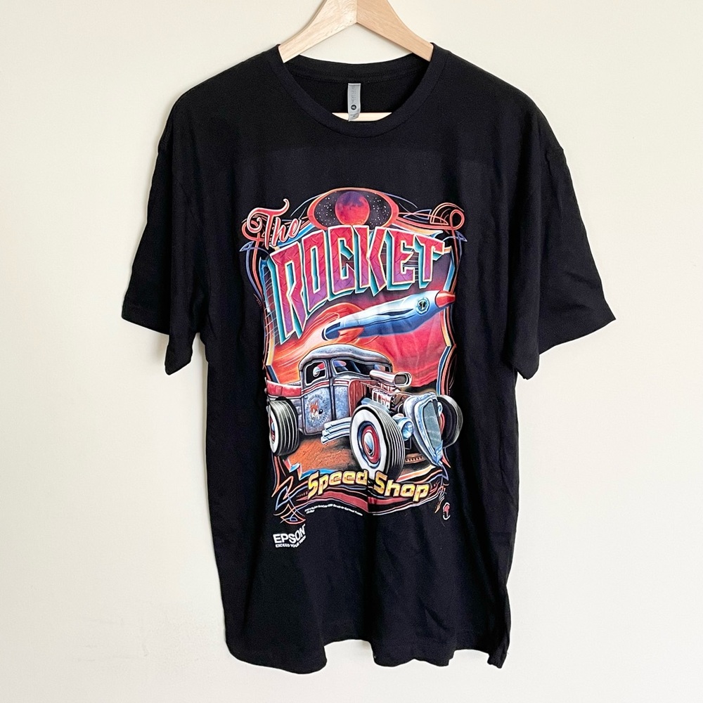NEW The Rocket Speed Shop Epson Hot Rod Graphic Black T Shirt Men’s size XL